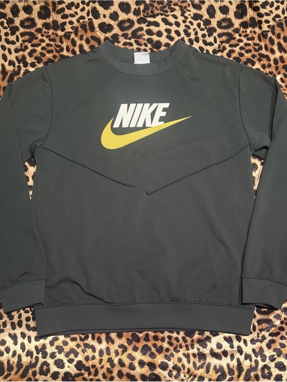 Nike Sportswear Olive Green Graphic Swoosh Crewneck Sweatshirt